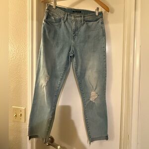 Lucky Brand Jeans Ava Mid Rise Crop Women’s 29 Distressed Light Wash Denim